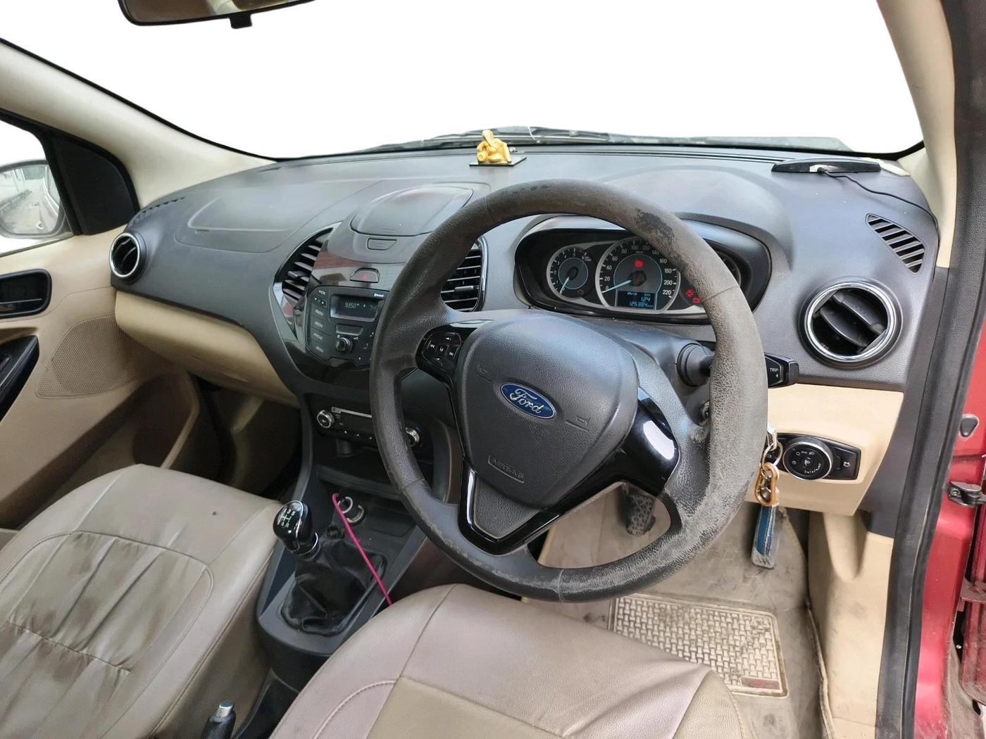 2016 Ford Figo Aspire TITANIUM1.5 DIESEL, Diesel, Manual, 1,25,384 km, interior