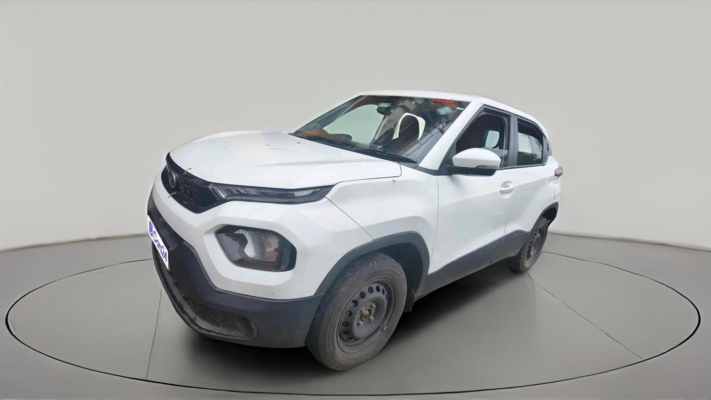 2024 Tata PUNCH ADVENTURE RHYTHM CNG, CNG, Manual, 71,860 km, exterior