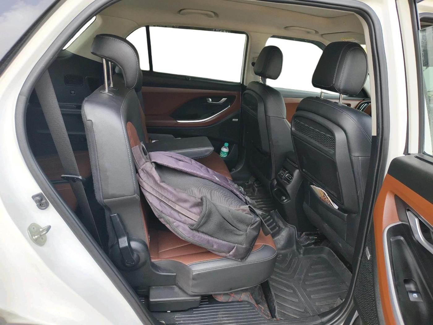 2023 Hyundai ALCAZAR PLATINUM 1.5 MT 7STR, Diesel, Manual, 55,778 km, interior