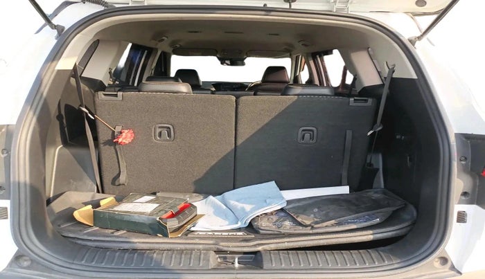 2022 KIA CARENS PRESTIGE PLUS 1.4 PETROL 7 STR, Petrol, Manual, 19,807 km, exterior