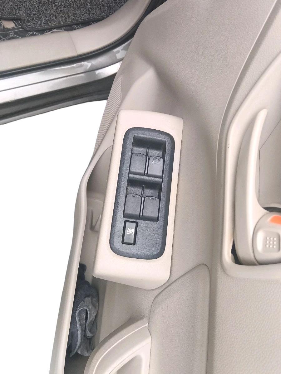 2021 Maruti Dzire LXI, Petrol, Manual, 46,532 km, interior