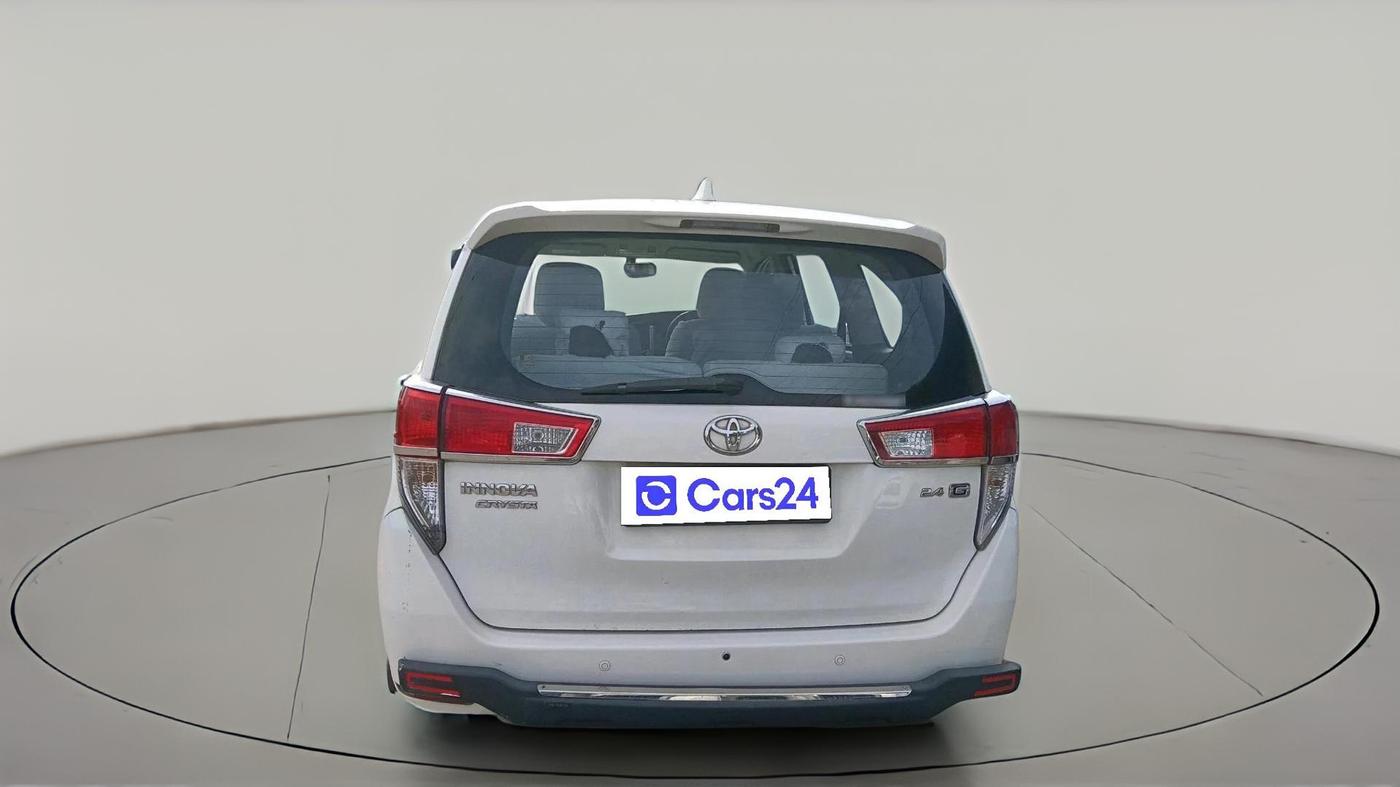 2017 Toyota Innova Crysta 2.4 GX 7 STR, Diesel, Manual, 2,29,220 km, exterior