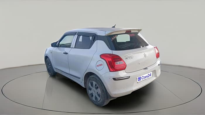 2018 Maruti Swift LXI, Petrol, Manual, 1,16,921 km, exterior
