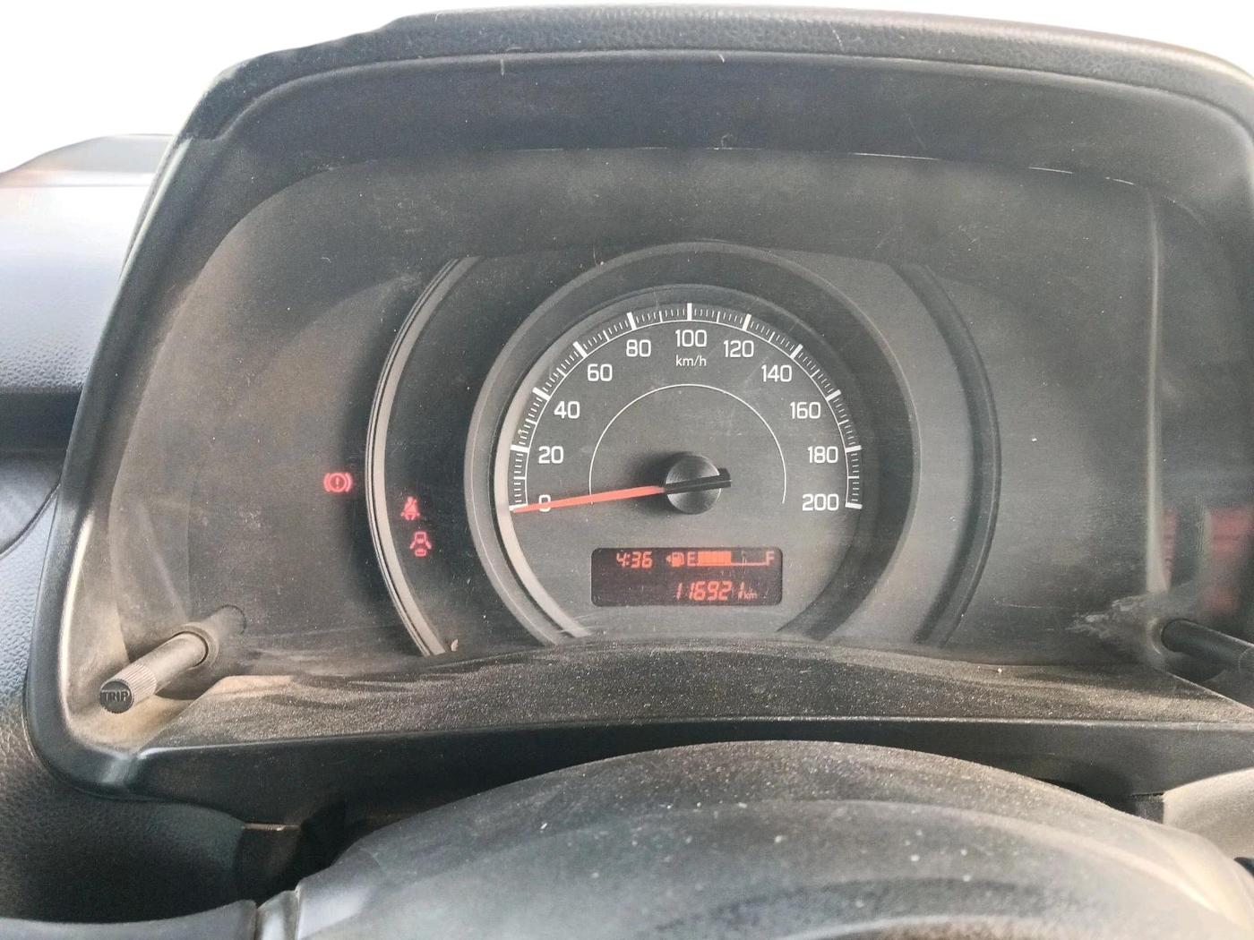 2018 Maruti Swift LXI, Petrol, Manual, 1,16,921 km, interior