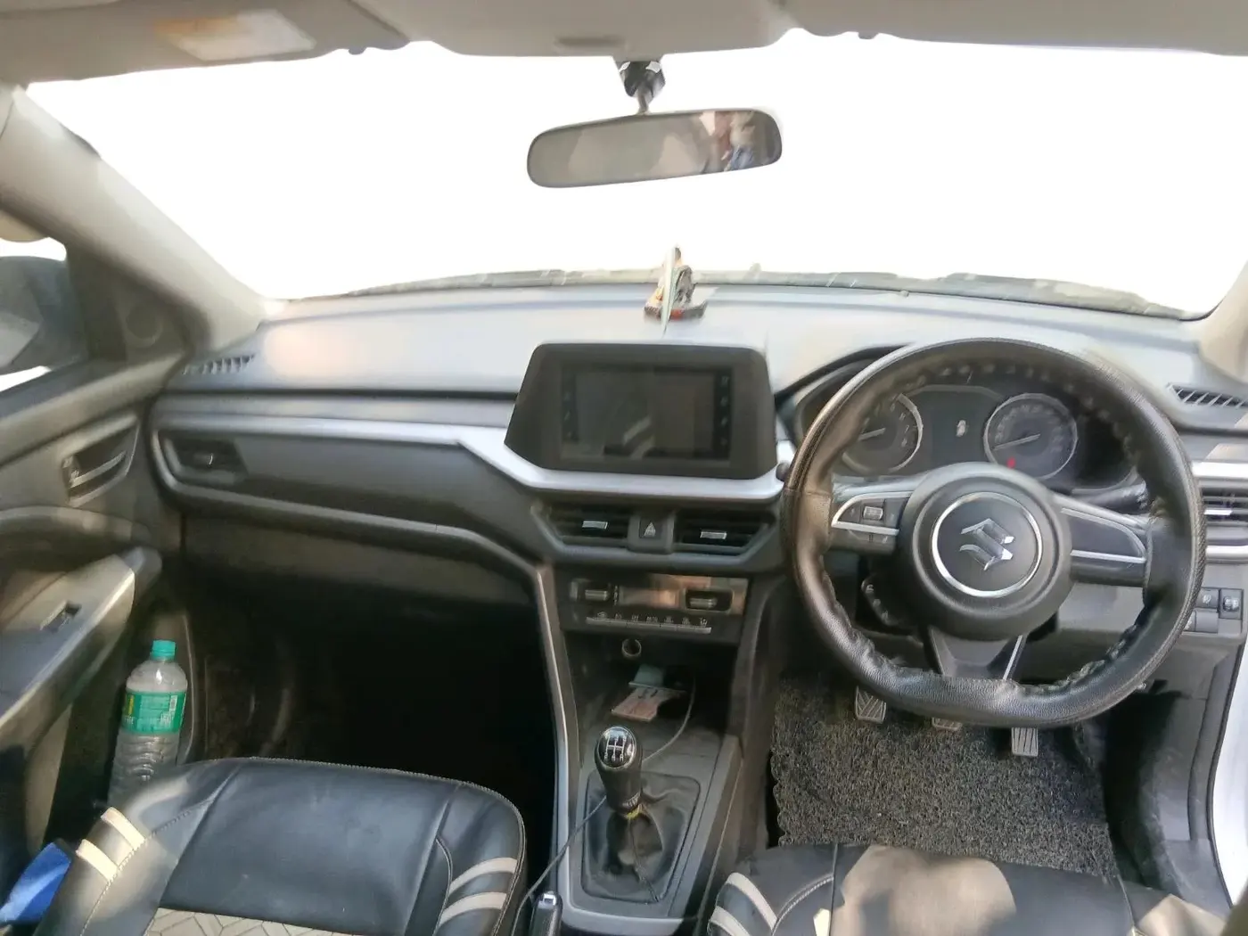 2023 Maruti BREZZA VXI S-CNG, CNG, Manual, 49,457 km, interior