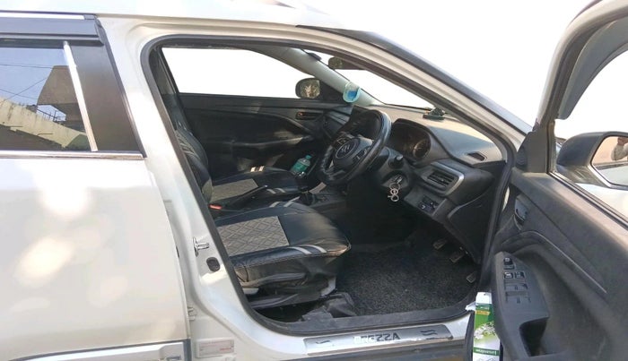 2023 Maruti BREZZA VXI S-CNG, CNG, Manual, 49,457 km, interior