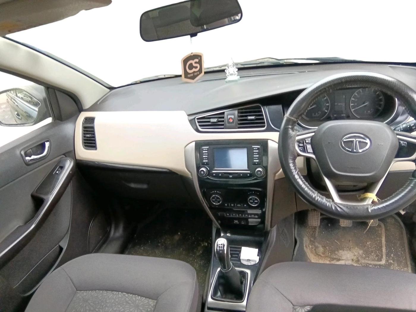 2016 Tata Zest XT PETROL, Petrol, Manual, 90,935 km, interior