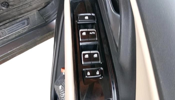 2024 MG HECTOR SHARP PRO 2.0 TURBO DIESEL, Diesel, Manual, 1,36,893 km, interior