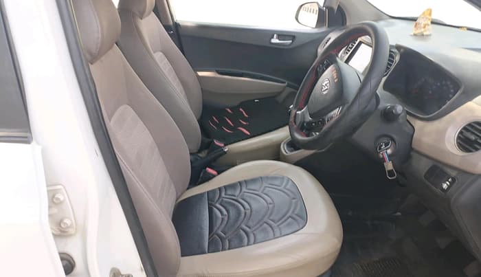 2017 Hyundai Xcent SX 1.2 CRDI, Diesel, Manual, 2,84,866 km, interior