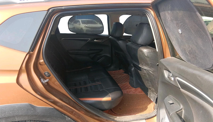 2017 Honda WR-V 1.2L I-VTEC VX MT, Petrol, Manual, 1,16,941 km, interior
