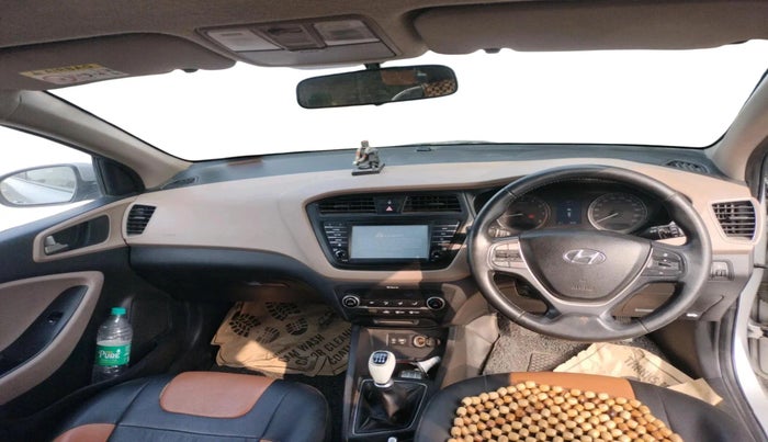 2016 Hyundai Elite i20 ASTA 1.2 (O), CNG, Manual, 98,000 km, interior