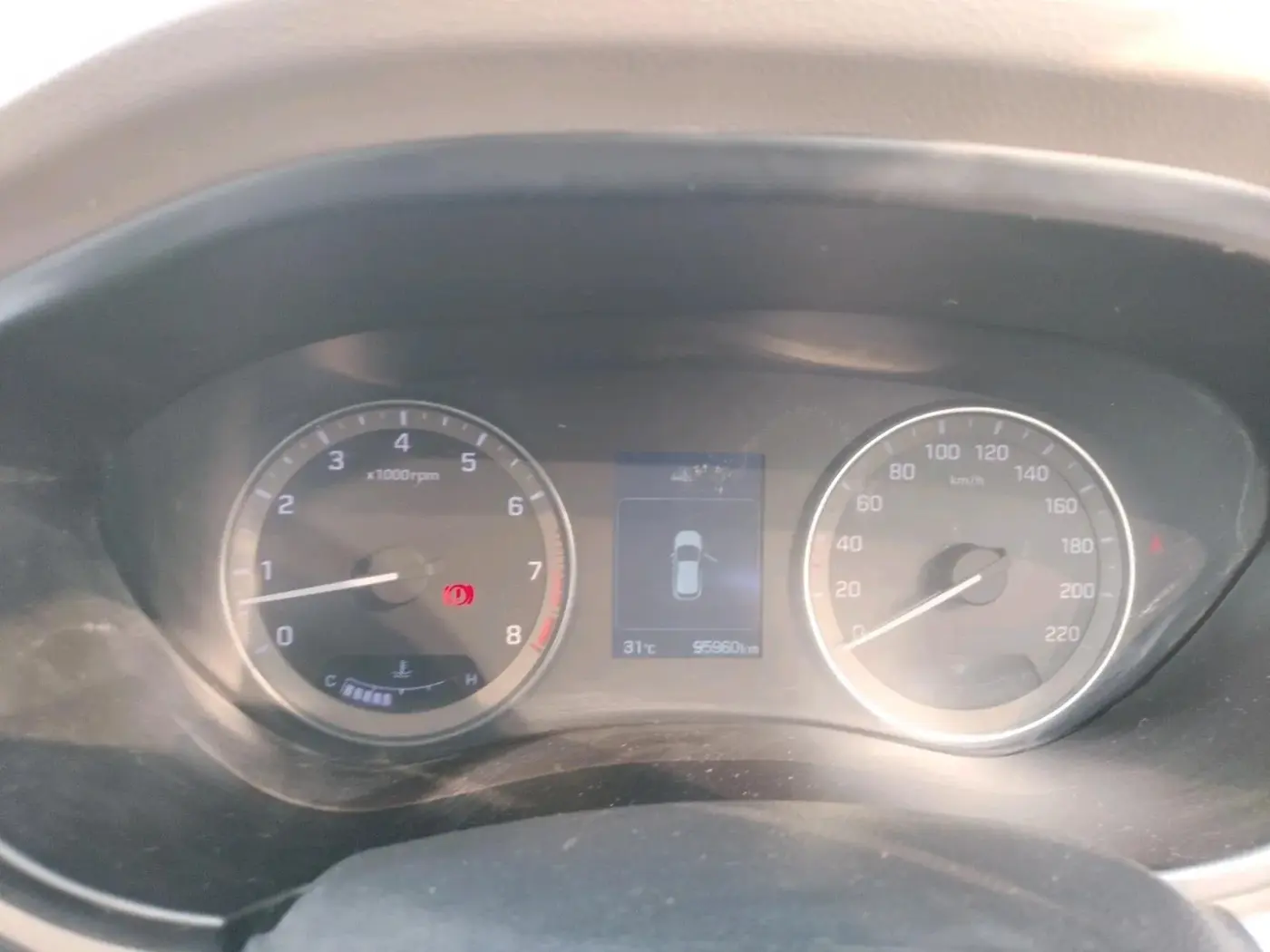 2016 Hyundai Elite i20 ASTA 1.2 (O), CNG, Manual, 98,000 km, interior
