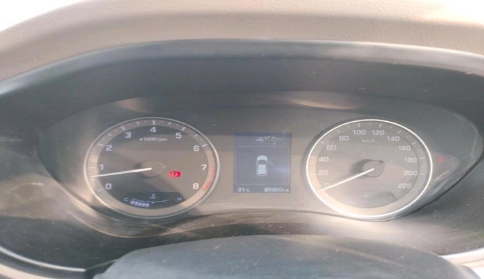 2016 Hyundai Elite i20 ASTA 1.2 (O), CNG, Manual, 98,000 km, interior