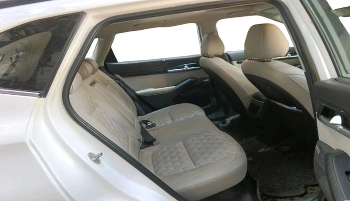 2021 KIA SELTOS HTX PLUS 1.5 DIESEL, Diesel, Manual, 1,14,271 km, interior