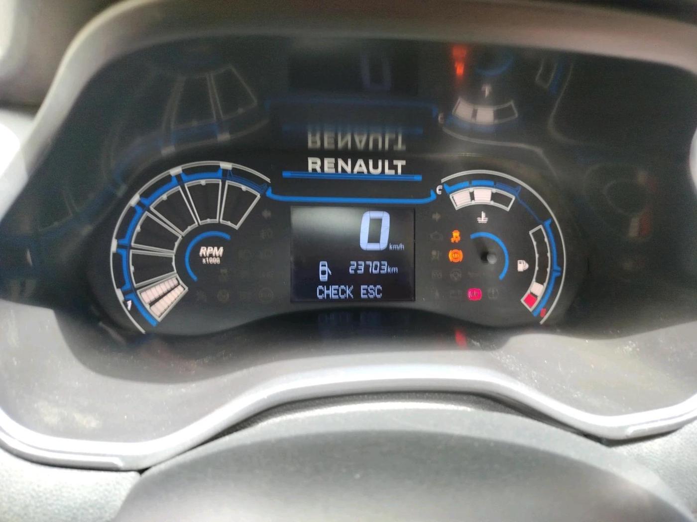 2024 Renault TRIBER RXL MT, Petrol, Manual, 23,703 km, interior
