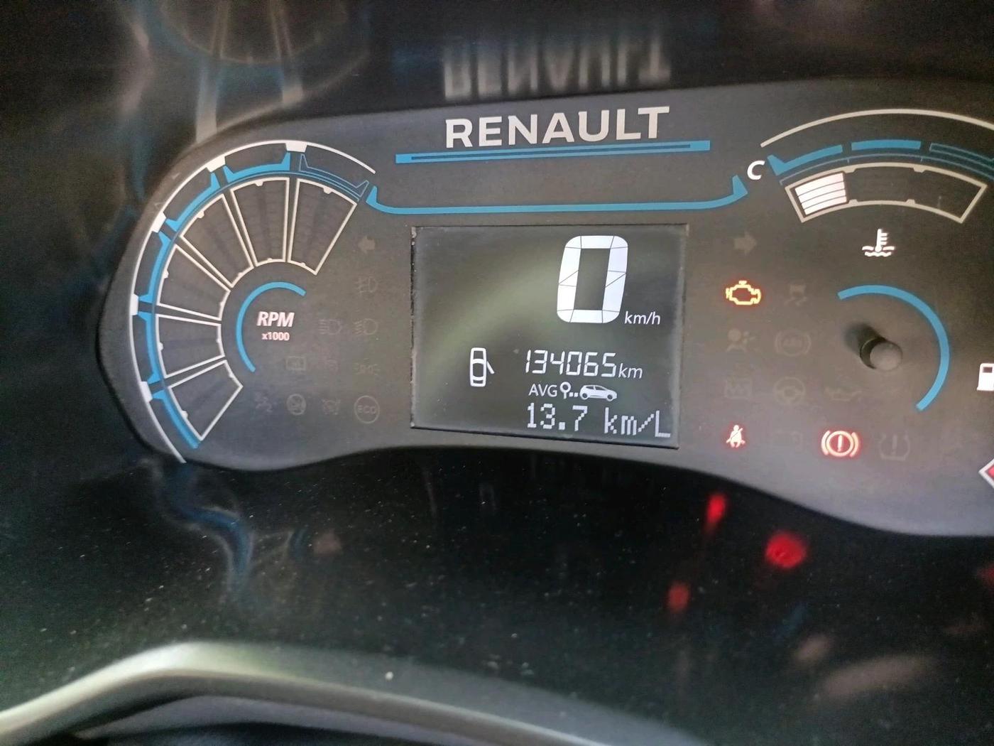 2020 Renault TRIBER RXT, Petrol, Manual, 1,34,065 km, interior