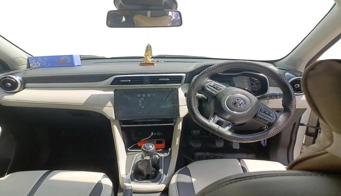 2022 MG ASTOR SUPER 1.5 MT, Petrol, Manual, 28,095 km, interior