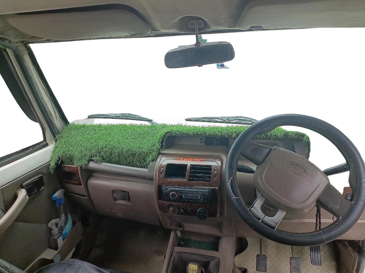 2012 Mahindra Bolero ZLX BS IV, Diesel, Manual, 1,92,195 km, interior
