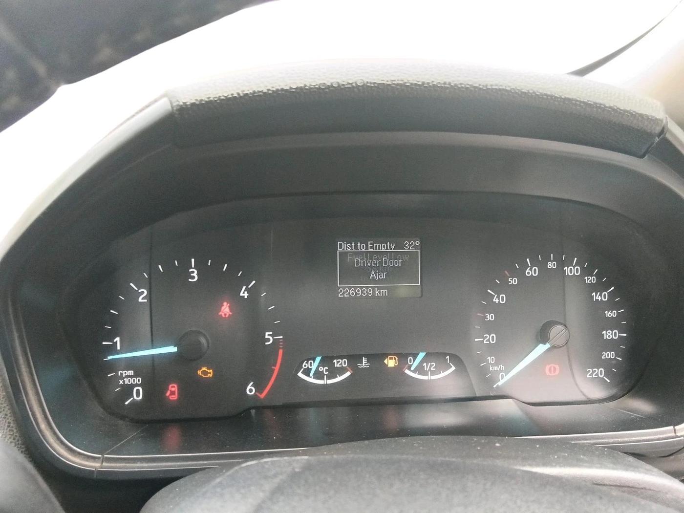 2019 Ford Ecosport TITANIUM + 1.5L DIESEL, Diesel, Manual, 2,26,939 km, interior