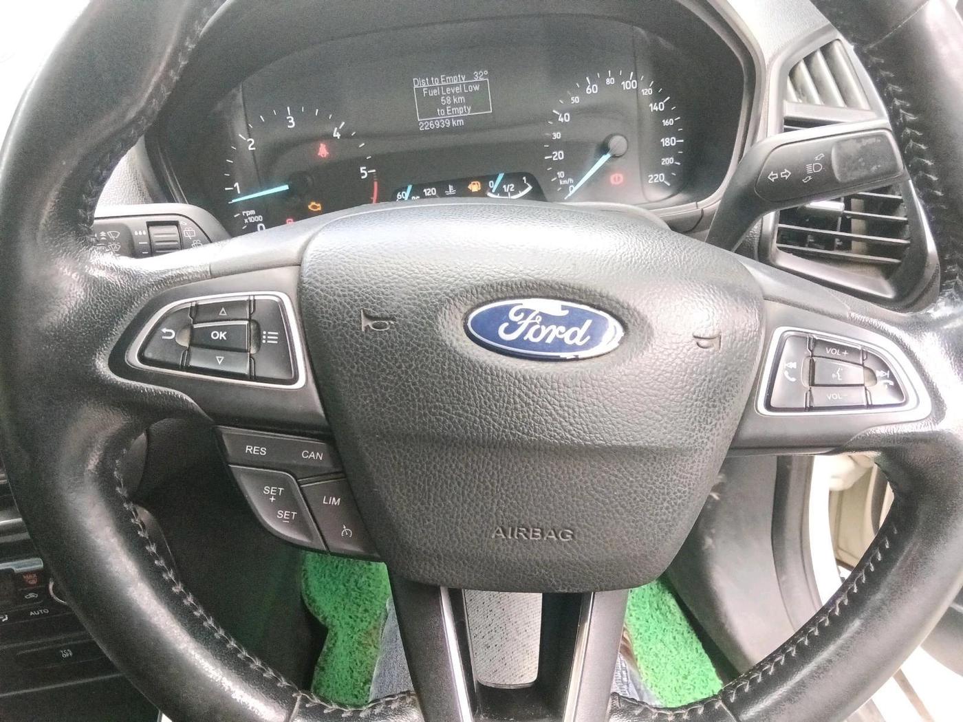 2019 Ford Ecosport TITANIUM + 1.5L DIESEL, Diesel, Manual, 2,26,939 km, interior