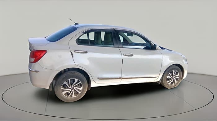 2018 Maruti Dzire VDI AMT, Diesel, Automatic, 1,35,436 km, exterior
