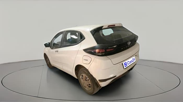 2022 Tata ALTROZ XE DIESEL, Diesel, Manual, 2,25,246 km, exterior