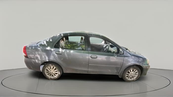 2013 Toyota Etios GD, Diesel, Manual, 2,33,854 km, exterior