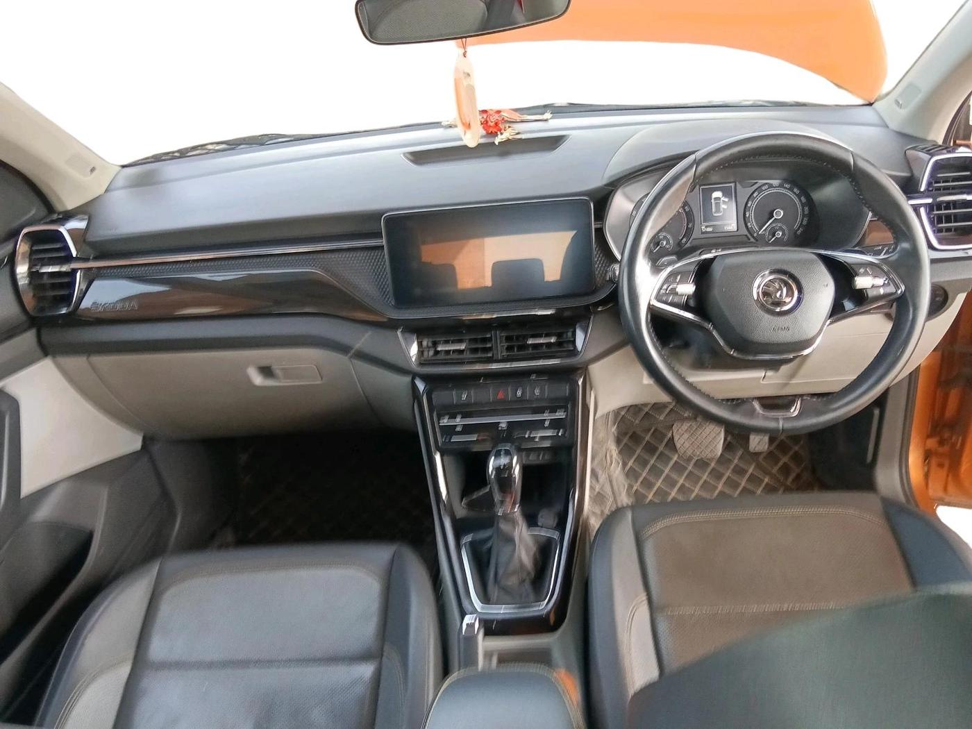 2021 Skoda KUSHAQ STYLE 1.0L TSI AT, Petrol, Automatic, 57,486 km, interior