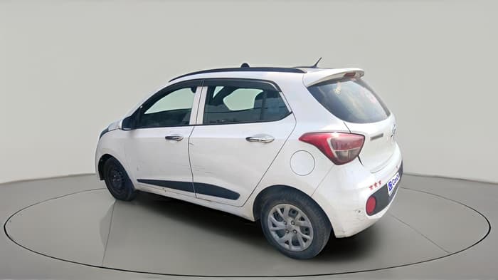2019 Hyundai Grand i10 SPORTZ 1.2 KAPPA VTVT, Petrol, Manual, 82,566 km, exterior