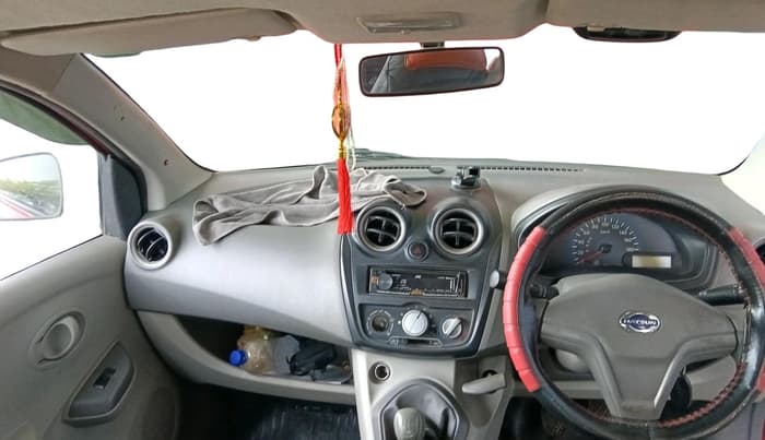 2016 Datsun Go T, Petrol, Manual, 68,842 km, interior