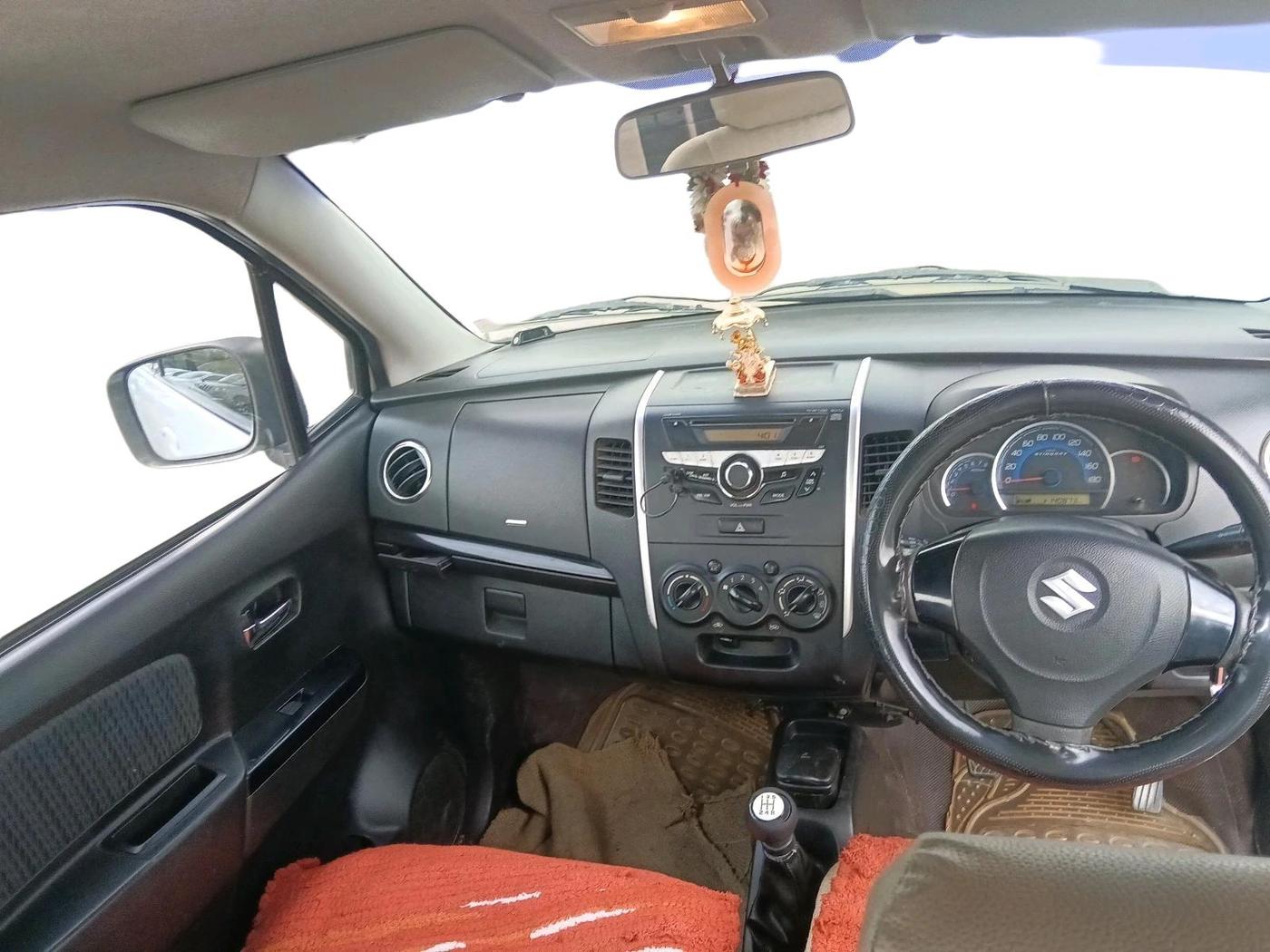 2014 Maruti Wagon R Stingray VXI, Petrol, Manual, 1,40,873 km, interior