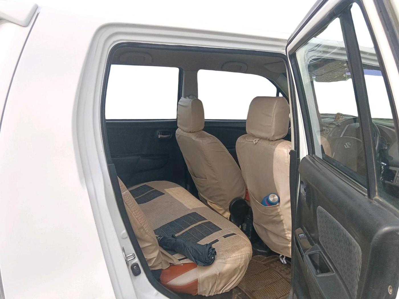 2014 Maruti Wagon R Stingray VXI, Petrol, Manual, 1,40,873 km, interior