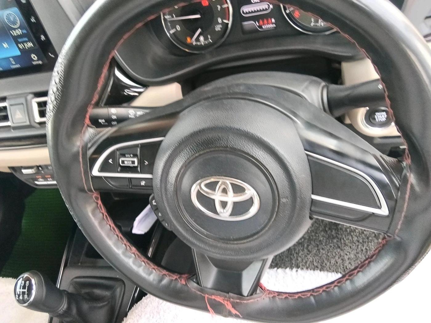 2024 Toyota Glanza G E-CNG, CNG, Manual, 43,500 km, interior