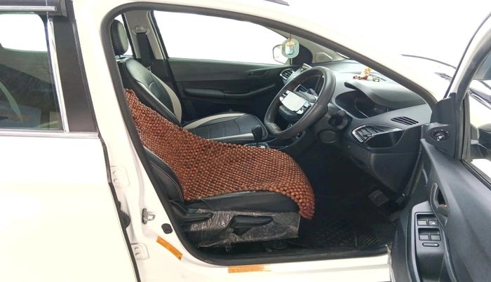 2025 Tata TIAGO NRG  NRG XZA CNG, CNG, Automatic, 15,452 km, interior