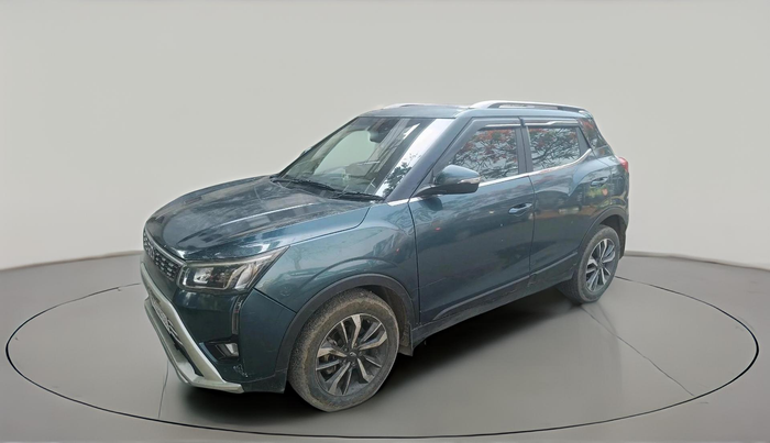 2019 Mahindra XUV300 W8 (O) 1.5 DIESEL, Diesel, Manual, 1,35,140 km, exterior