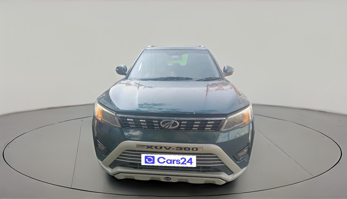2019 Mahindra XUV300 W8 (O) 1.5 DIESEL, Diesel, Manual, 1,35,140 km, exterior