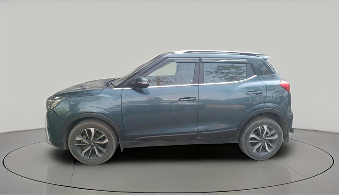2019 Mahindra XUV300 W8 (O) 1.5 DIESEL, Diesel, Manual, 1,35,140 km, exterior