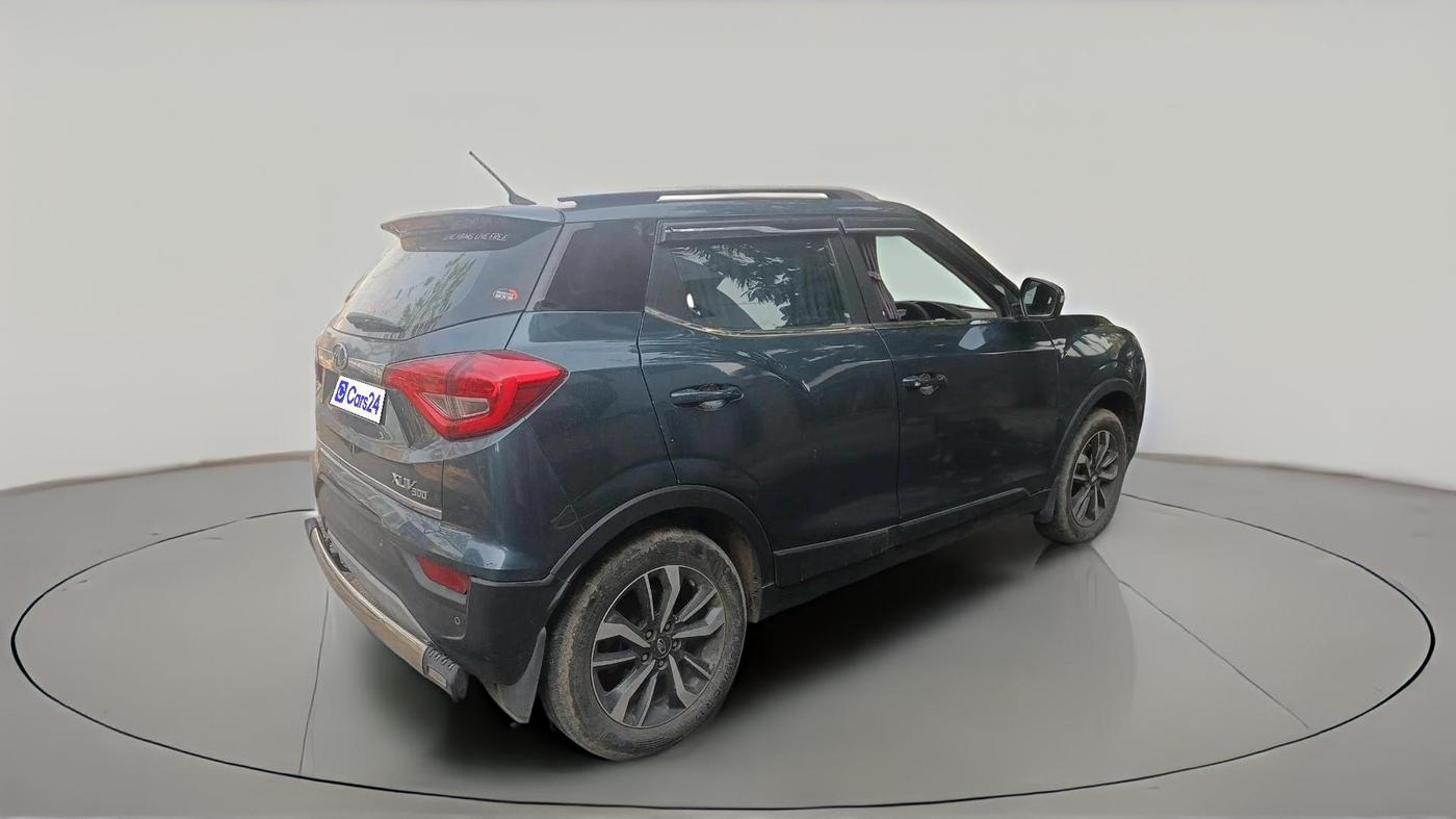 2019 Mahindra XUV300 W8 (O) 1.5 DIESEL, Diesel, Manual, 1,35,140 km, exterior