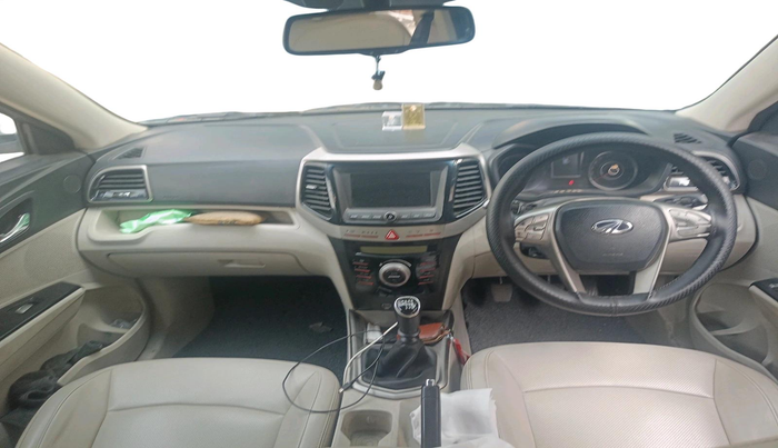 2019 Mahindra XUV300 W8 (O) 1.5 DIESEL, Diesel, Manual, 1,35,140 km, interior