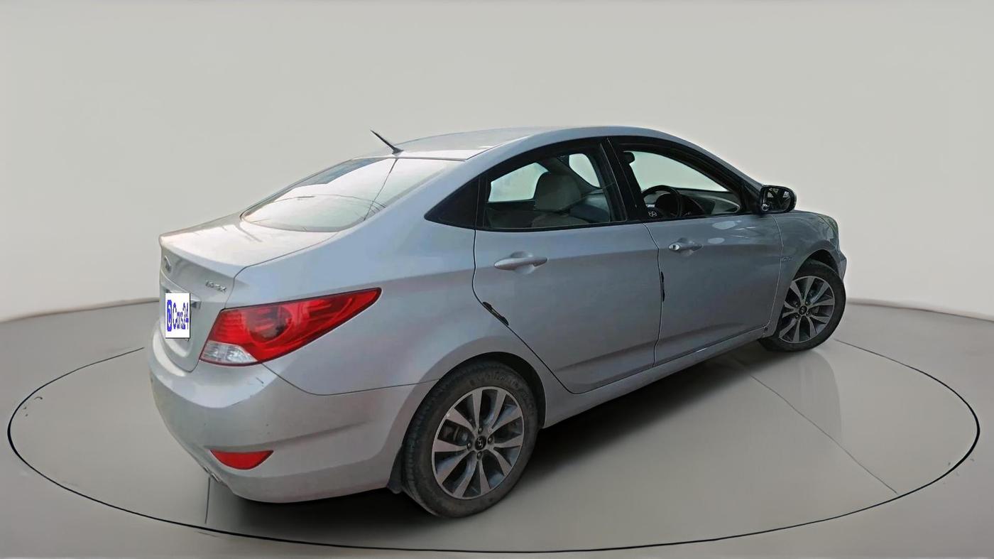 2014 Hyundai Verna FLUIDIC 1.6 VTVT SX, Petrol, Manual, 99,919 km, exterior