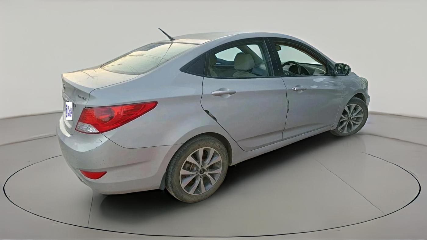 2014 Hyundai Verna FLUIDIC 1.6 VTVT SX, Petrol, Manual, 99,919 km, exterior