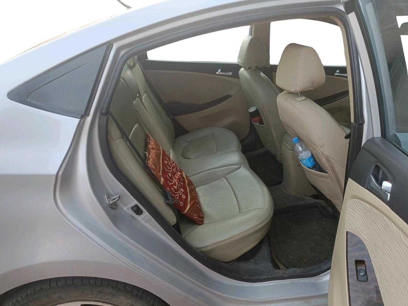 2014 Hyundai Verna FLUIDIC 1.6 VTVT SX, Petrol, Manual, 99,919 km, interior