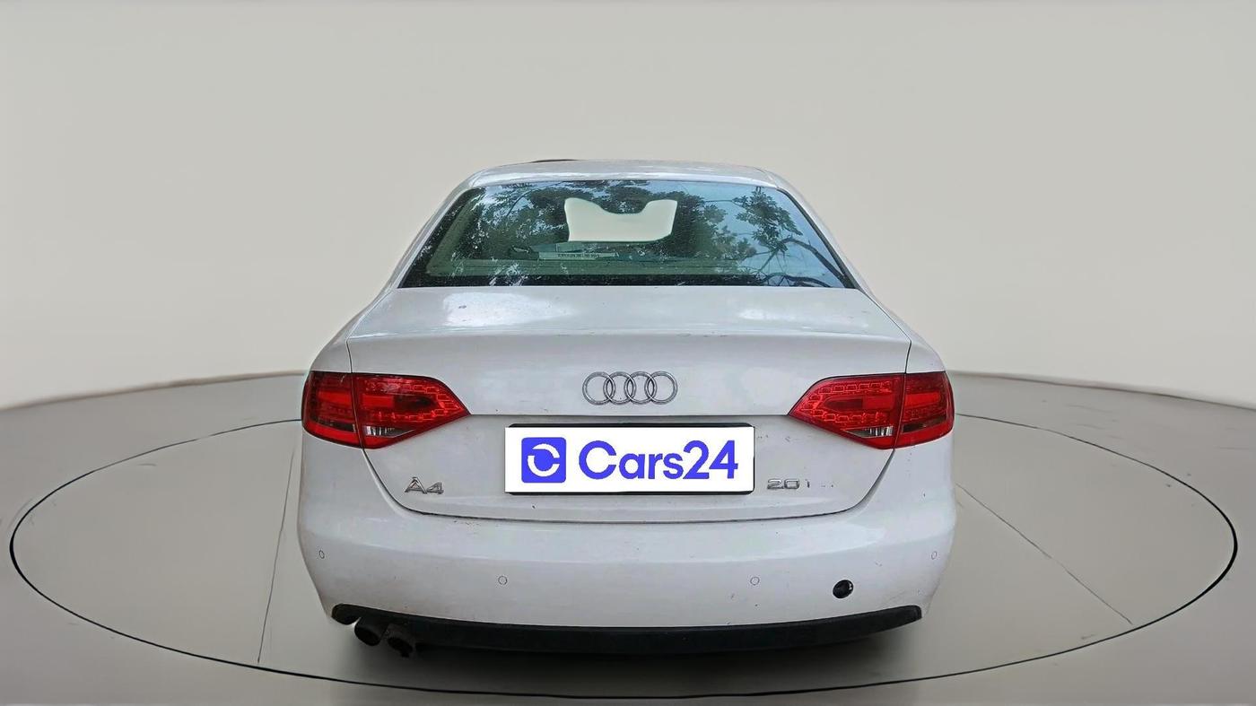 2011 Audi A4 2.0 TDI, Diesel, Automatic, 1,46,283 km, exterior
