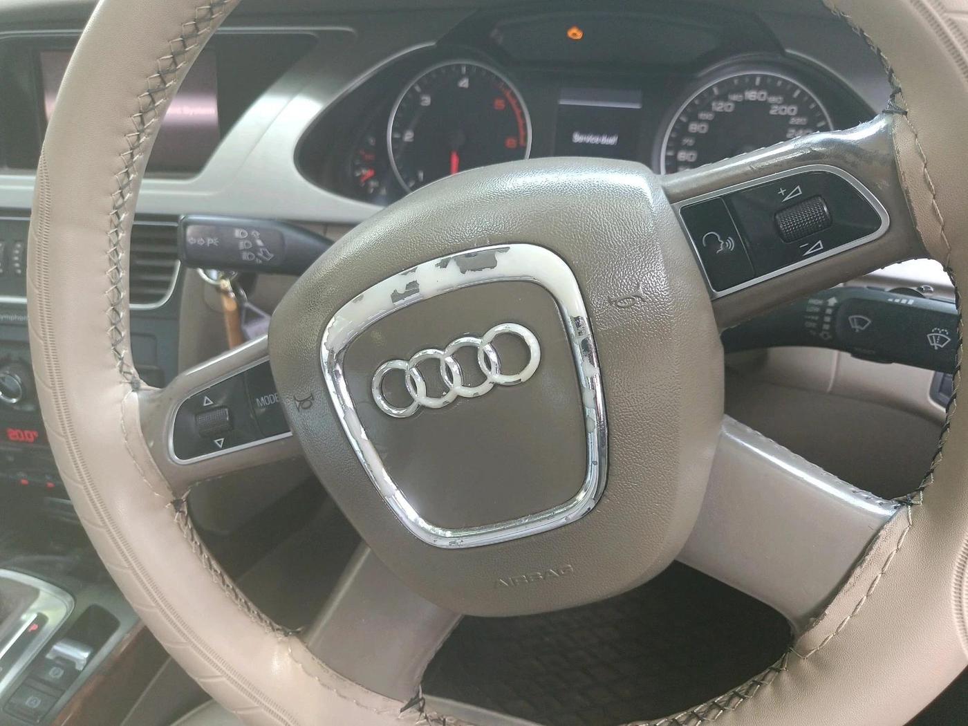 2011 Audi A4 2.0 TDI, Diesel, Automatic, 1,46,283 km, interior