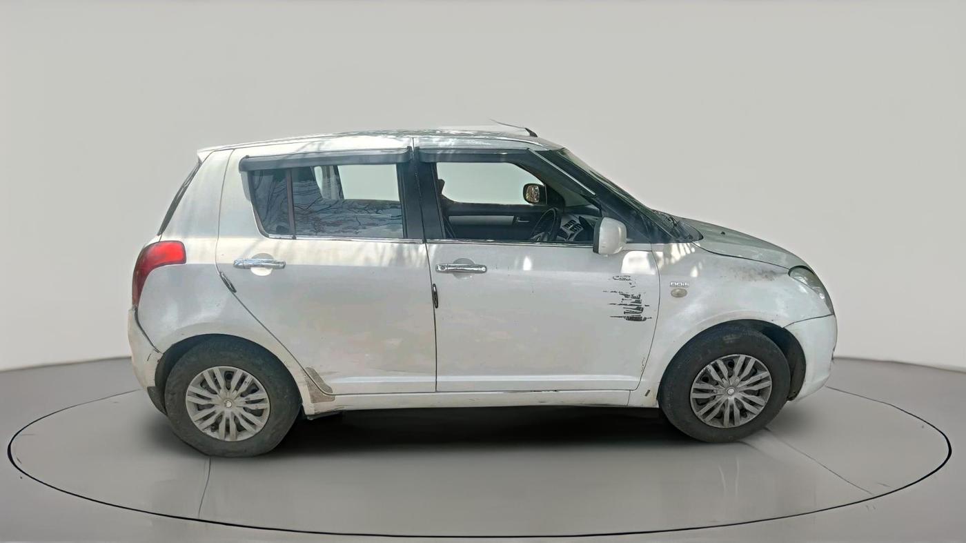 2010 Maruti Swift VDI, Diesel, Manual, 2,41,390 km, exterior