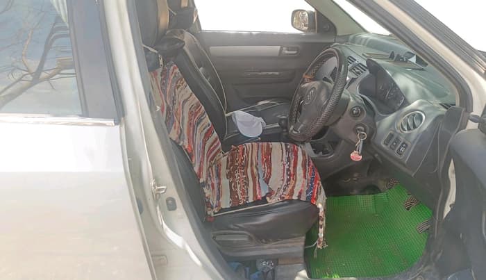 2010 Maruti Swift VDI, Diesel, Manual, 2,41,390 km, interior