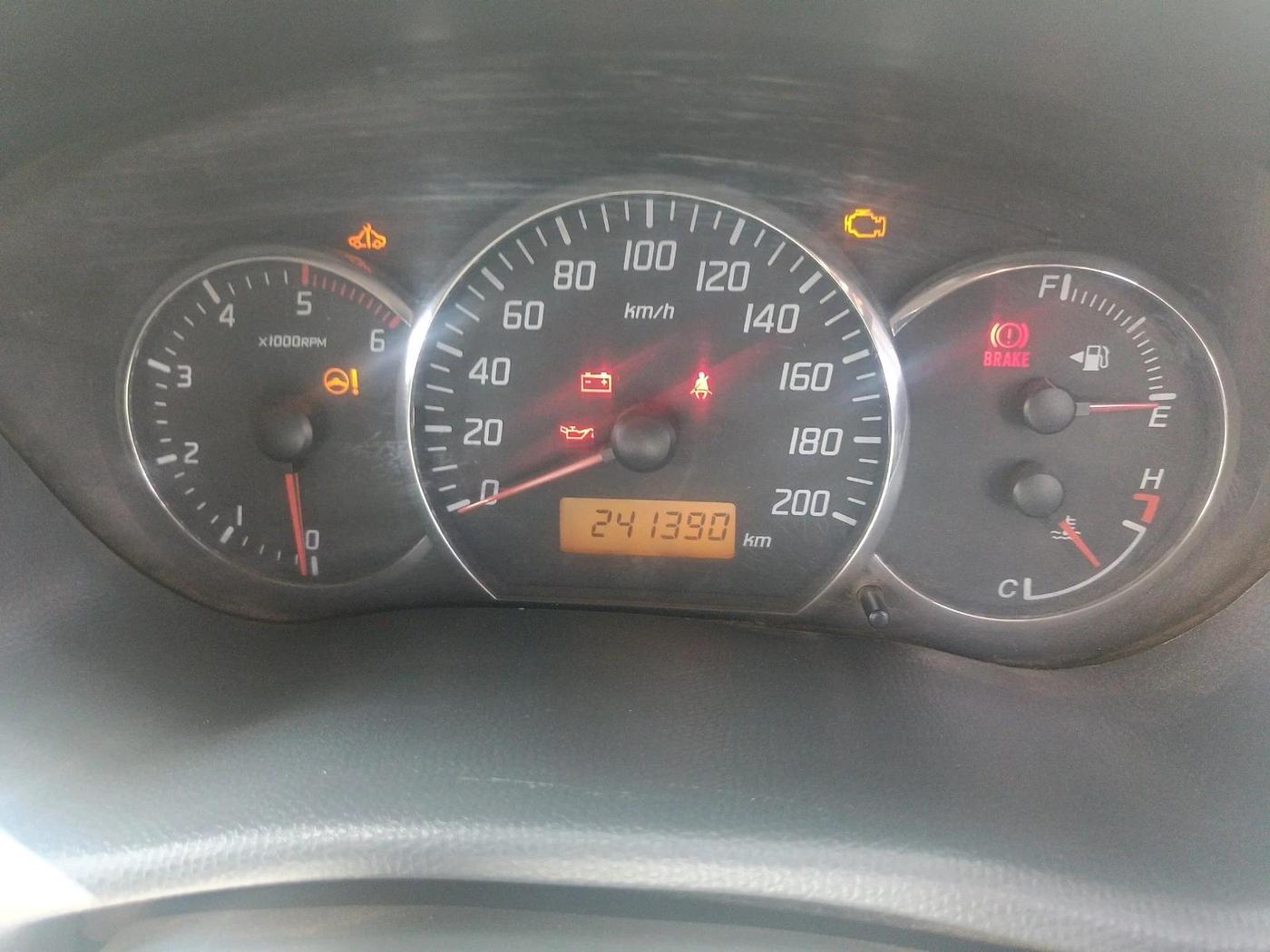 2010 Maruti Swift VDI, Diesel, Manual, 2,41,390 km, interior