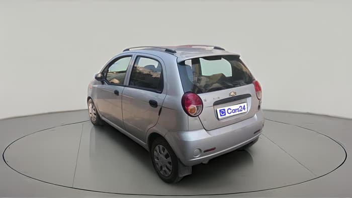 2011 Chevrolet Spark LT 1.0 LPG, Petrol, Manual, 1,00,826 km, exterior