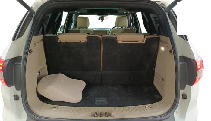 2019 Ford Endeavour TITANIUM PLUS 2.2 4X2 AT SUNROOF, Diesel, Automatic, 2,30,166 km, exterior