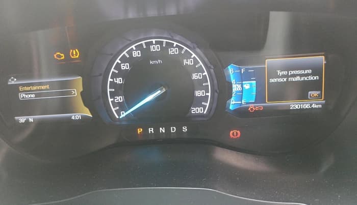 2019 Ford Endeavour TITANIUM PLUS 2.2 4X2 AT SUNROOF, Diesel, Automatic, 2,30,166 km, interior